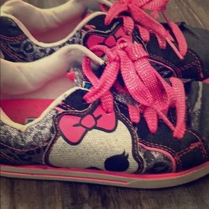 Monster high shoes girls size 2
